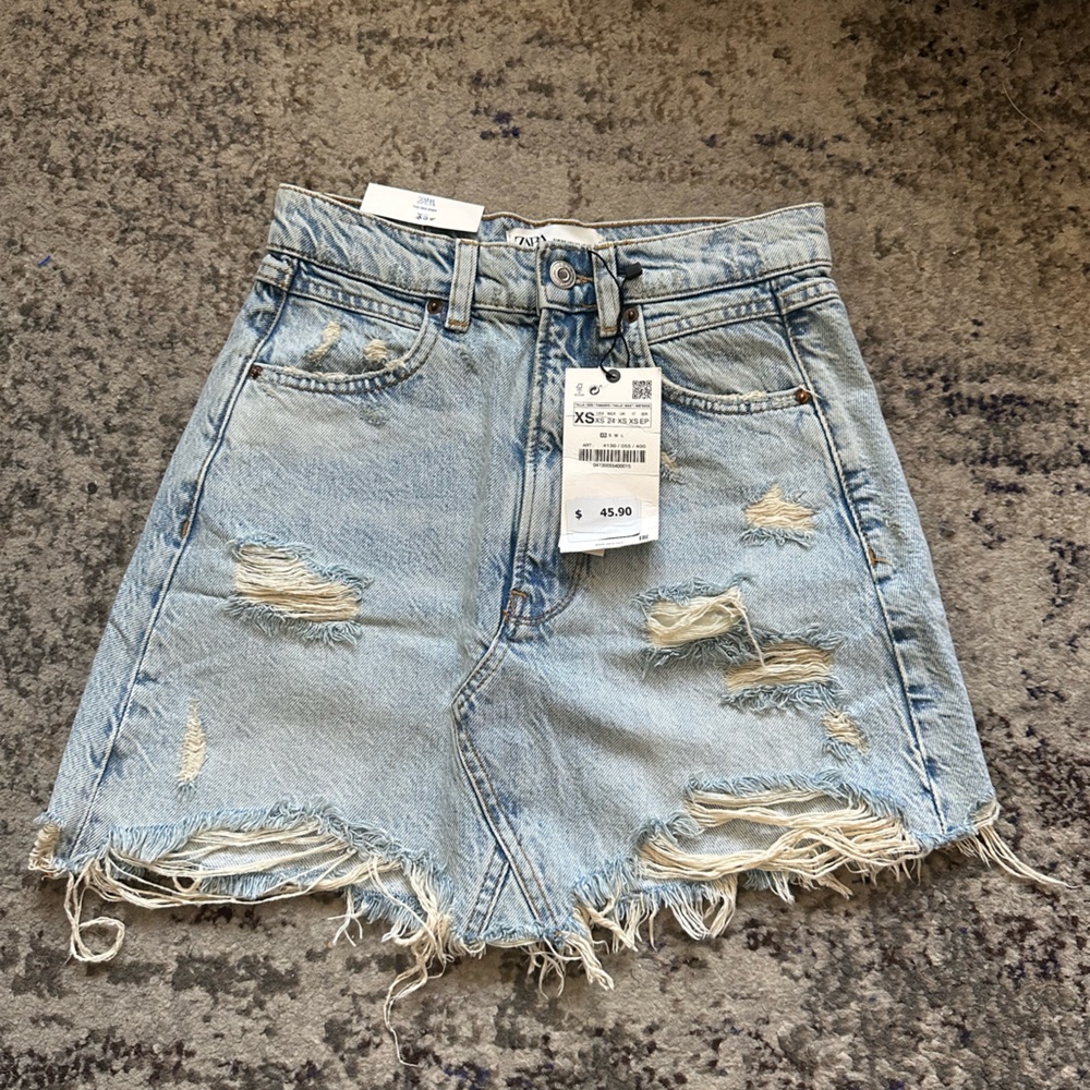 Zara Distressed Mini Skirt